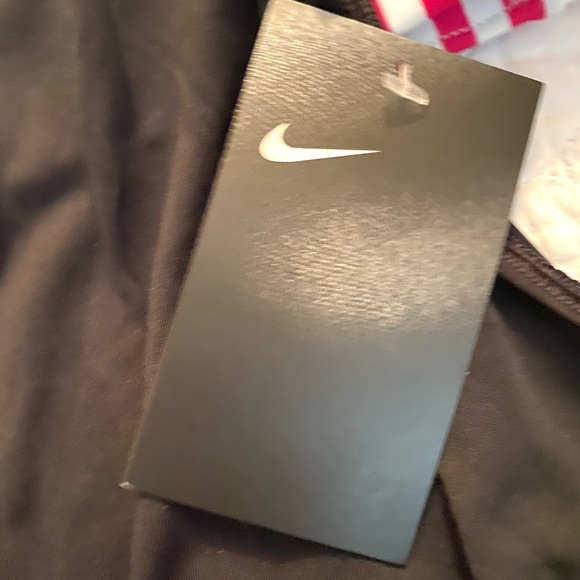 Last 1-NIKE Tankini Swimsuit Pink & White 🌺 - Picture 11 of 15